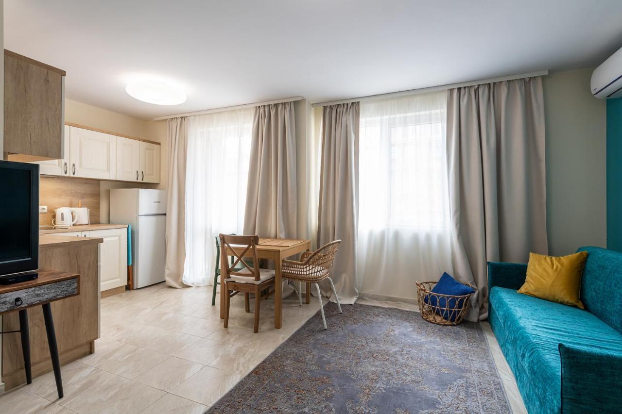 Turquoise Apartment Поморие Екстериор снимка